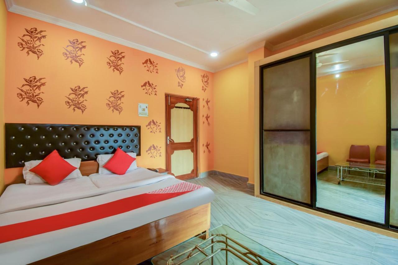 Super Oyo Hotel Priyal Amrit Sagar Rourkela Esterno foto