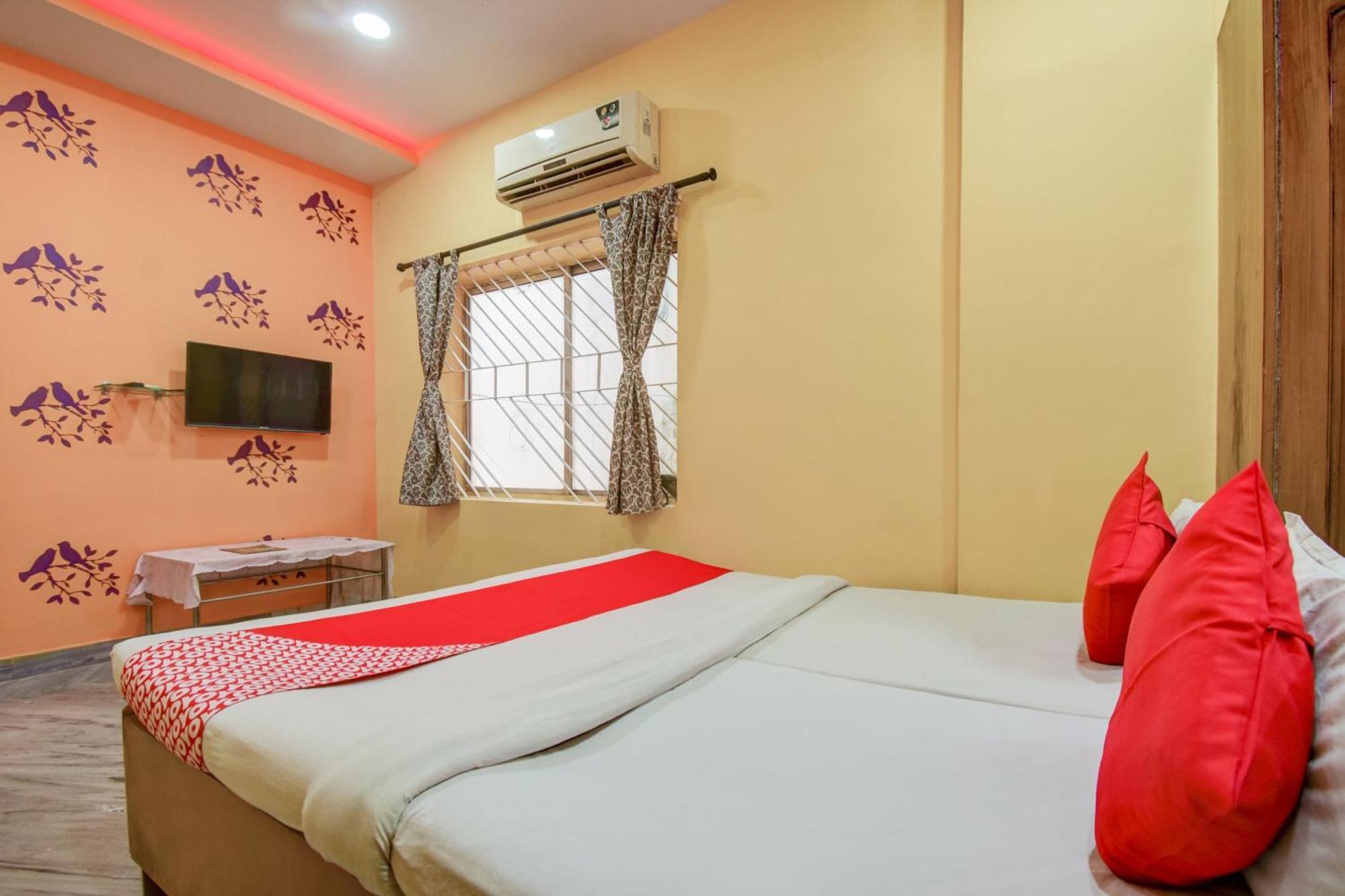 Super Oyo Hotel Priyal Amrit Sagar Rourkela Esterno foto