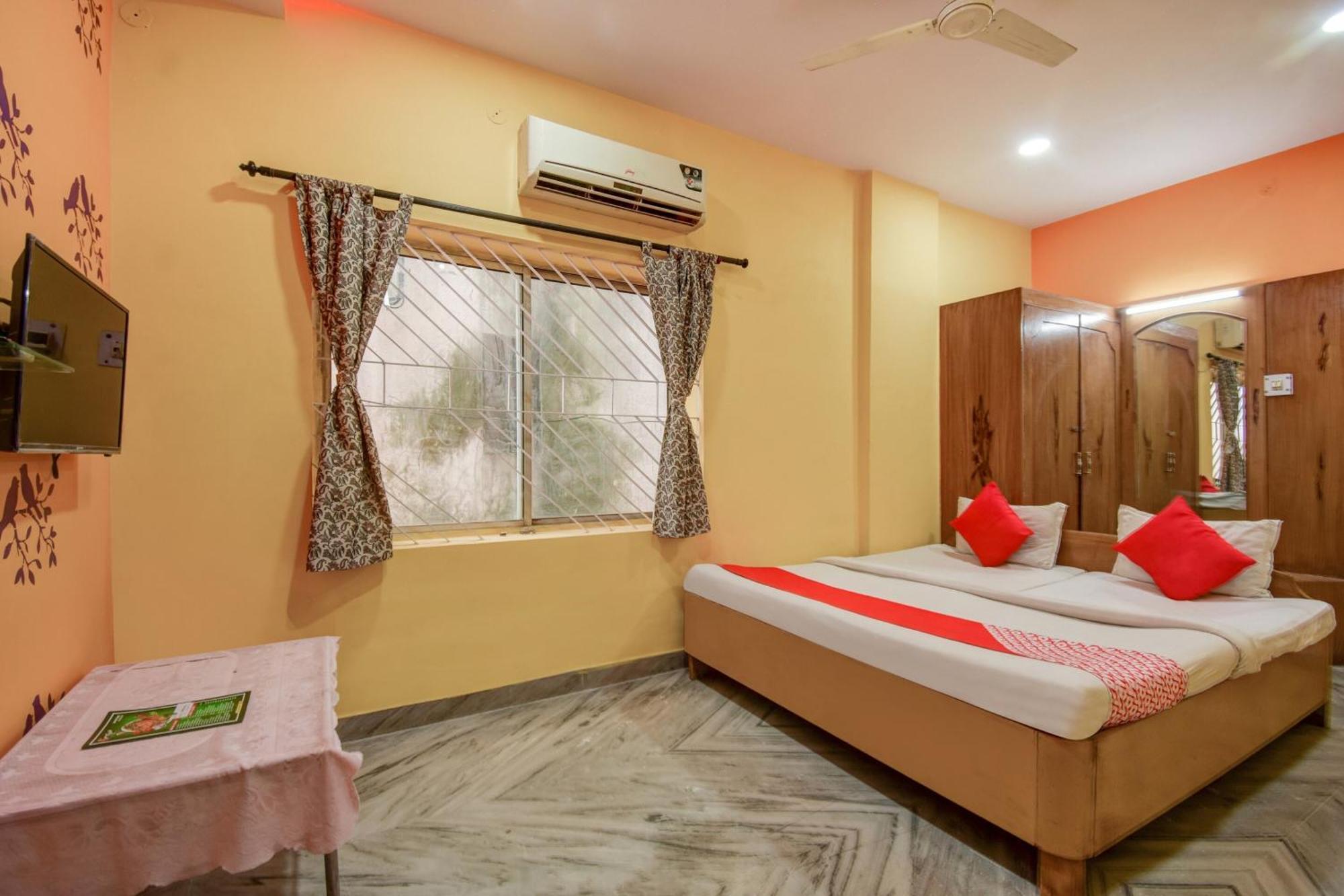 Super Oyo Hotel Priyal Amrit Sagar Rourkela Esterno foto