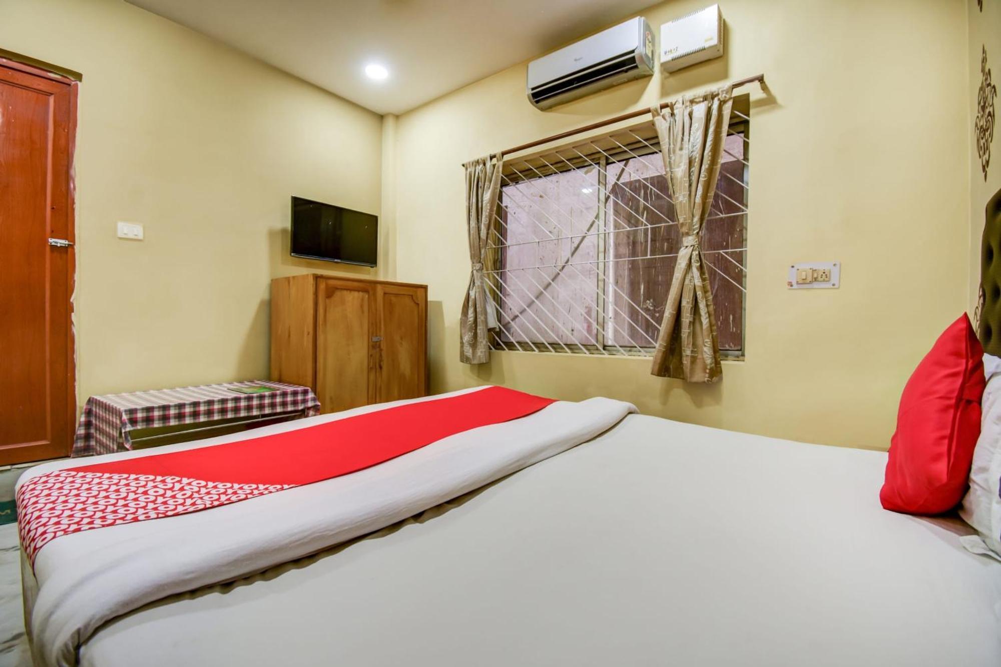 Super Oyo Hotel Priyal Amrit Sagar Rourkela Esterno foto